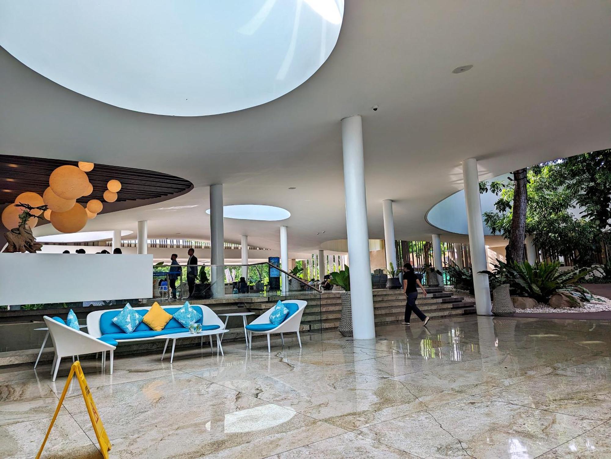 Dominiks Quite And Elegant Studio Ocean View Pool At Tambuli Resort High Floor 麦克坦 外观 照片