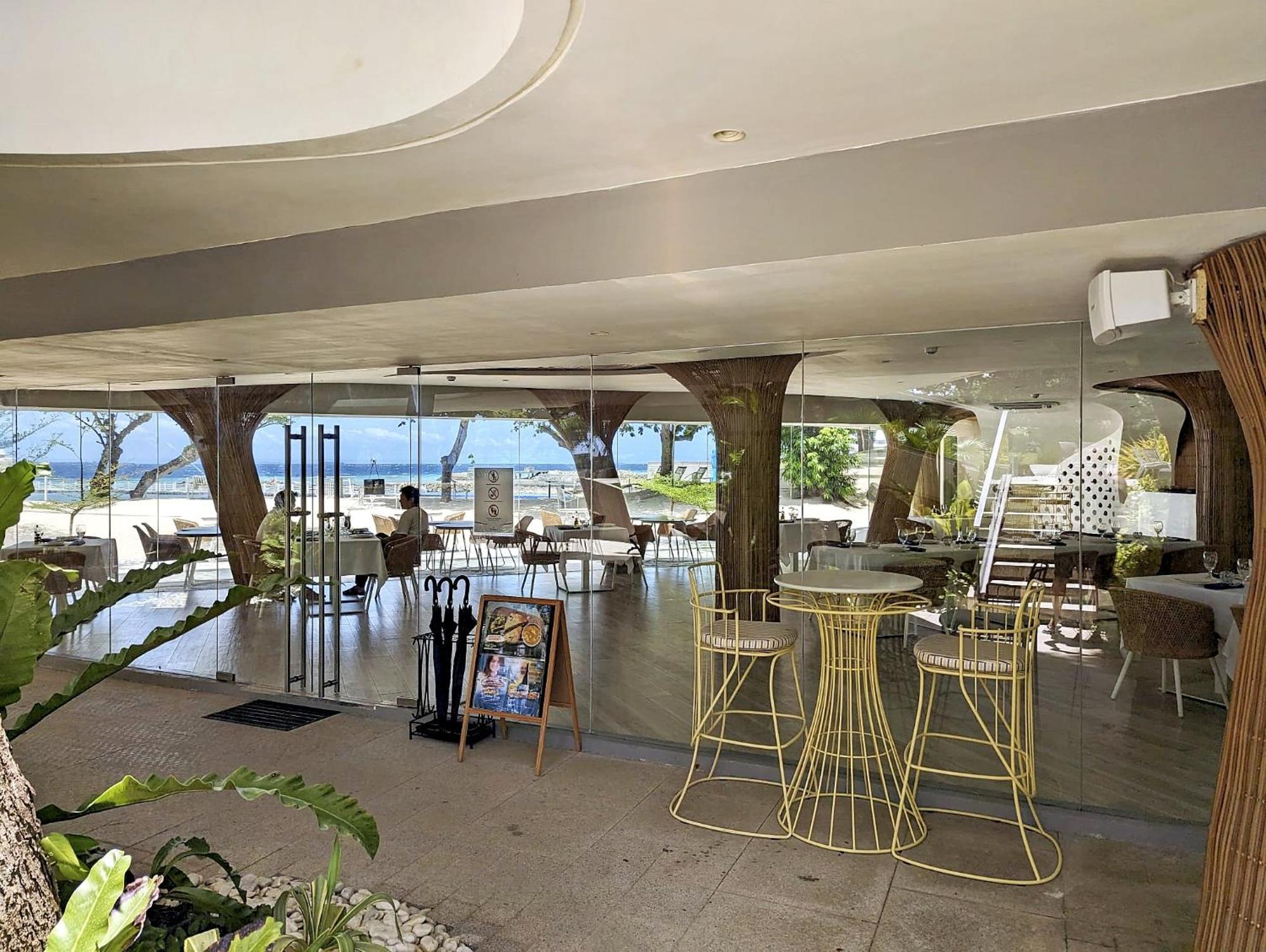 Dominiks Quite And Elegant Studio Ocean View Pool At Tambuli Resort High Floor 麦克坦 外观 照片